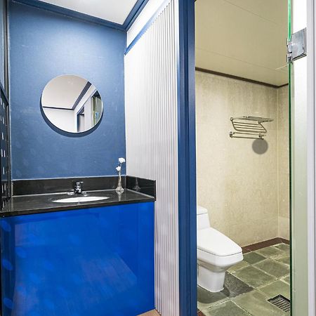 Noblesse Hotel Jeju Bagian luar foto