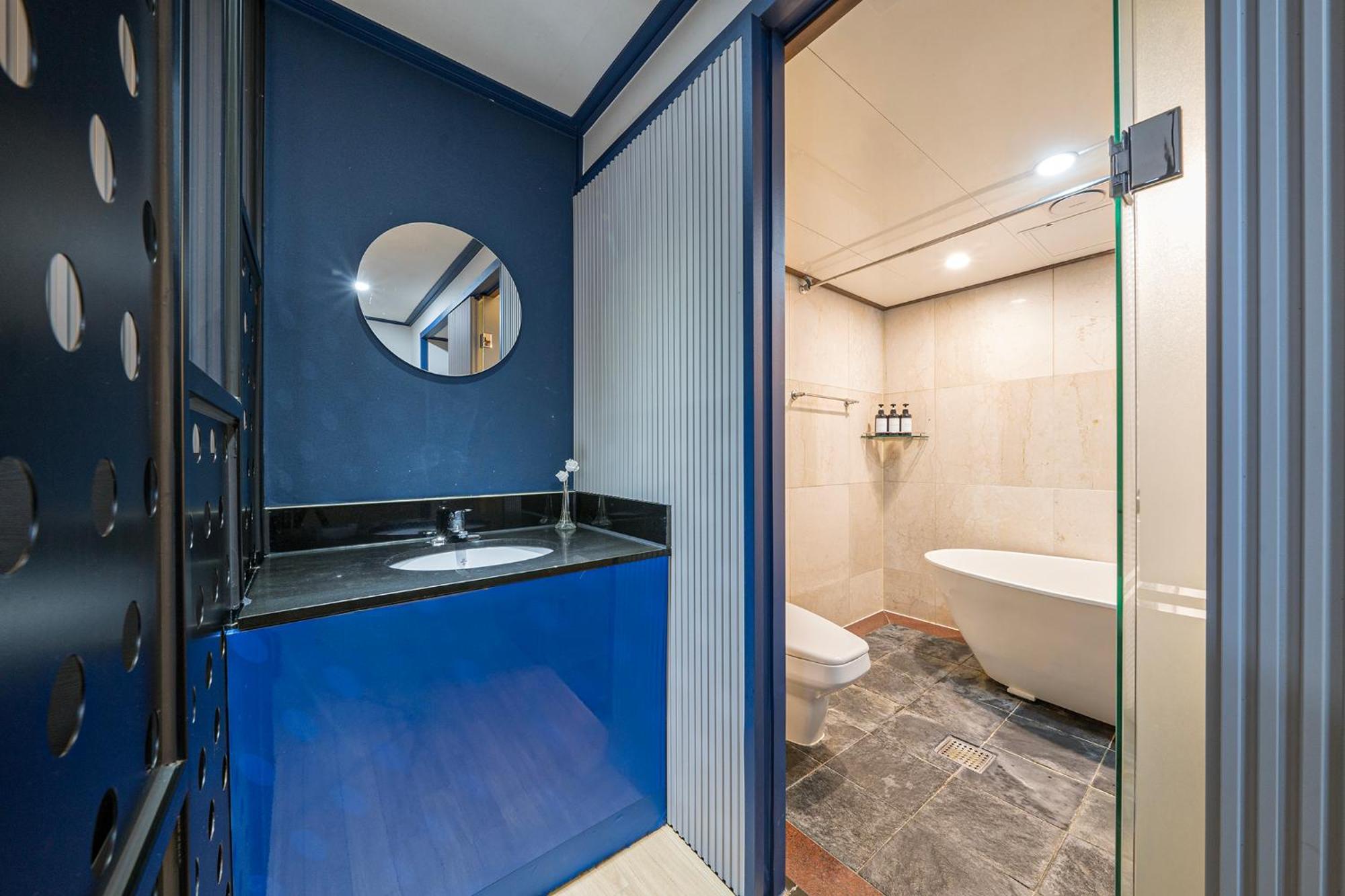 Noblesse Hotel Jeju Bagian luar foto